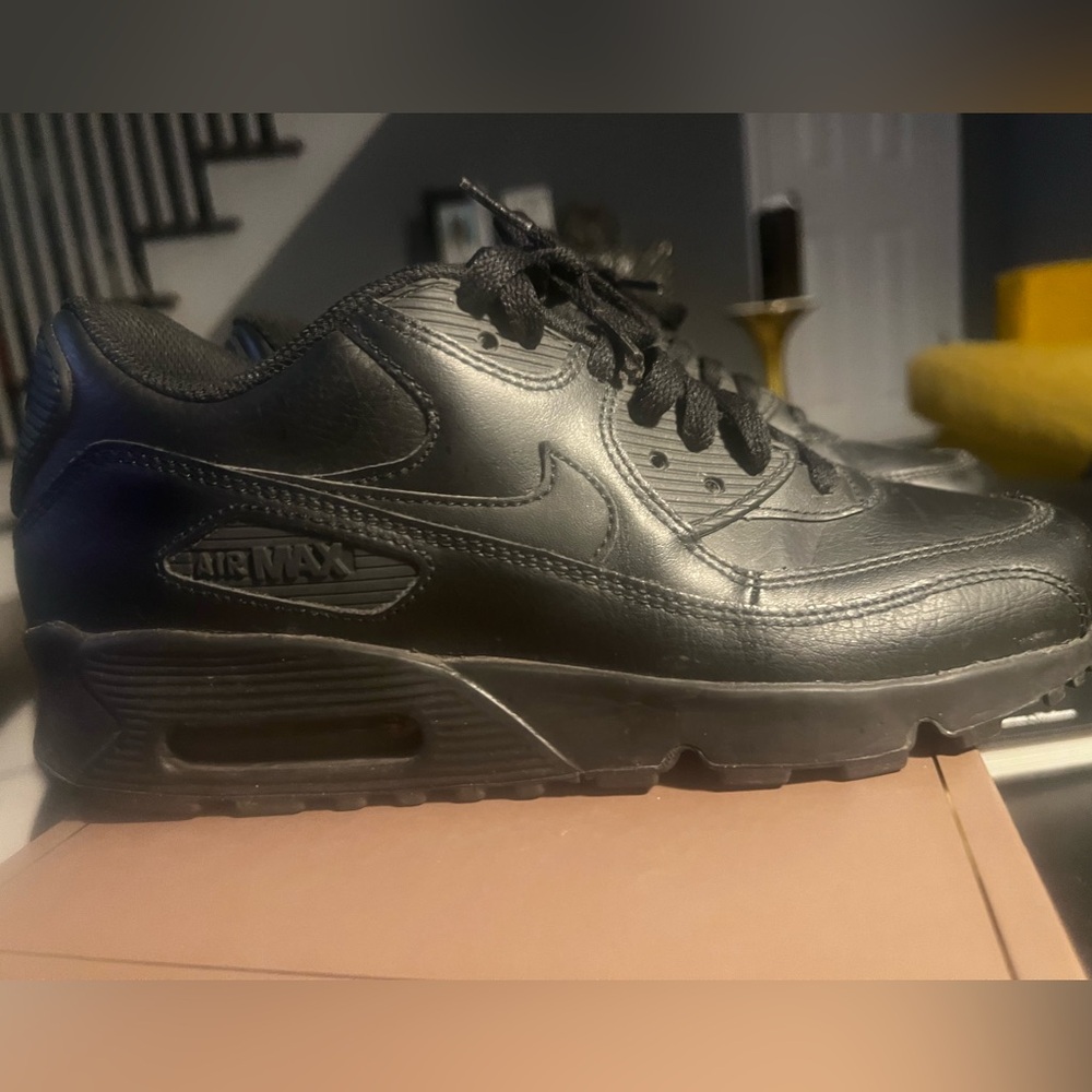 NIKE AIR MAX 90